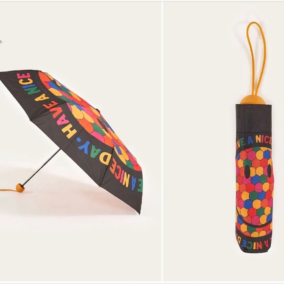 FARM Rio Accessories - ☔️NWT Farm Rio Umbrella FUN and UNIQUE!